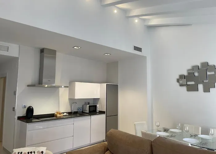 Gav Remedios * Ronda